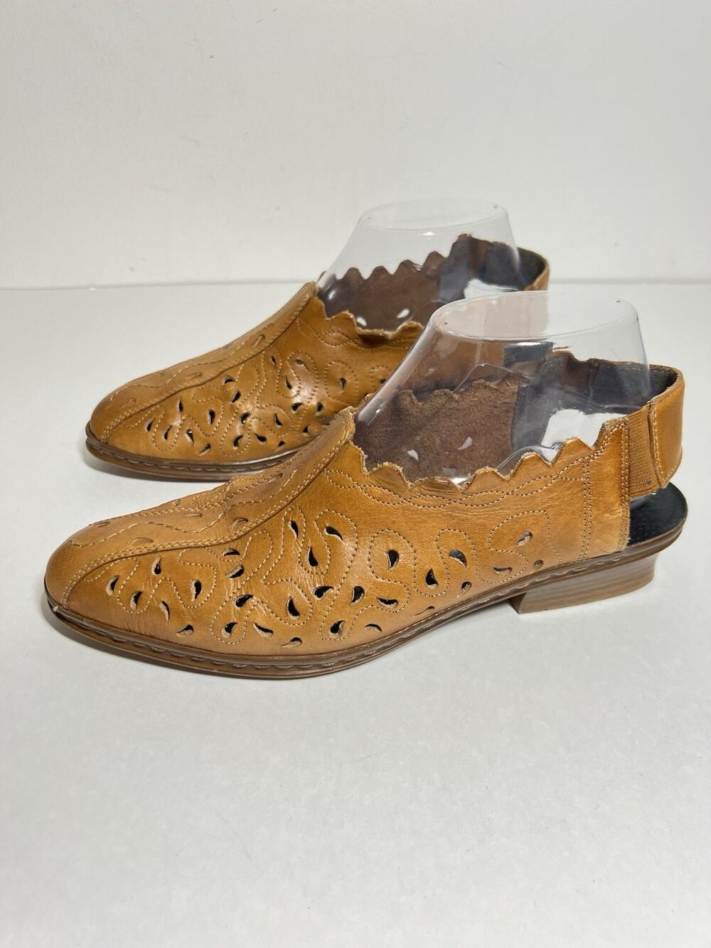 Rieker EUC Brown Leather Cutout Slingback Flat Sandals Shoe 41 EU 8.5-9 US